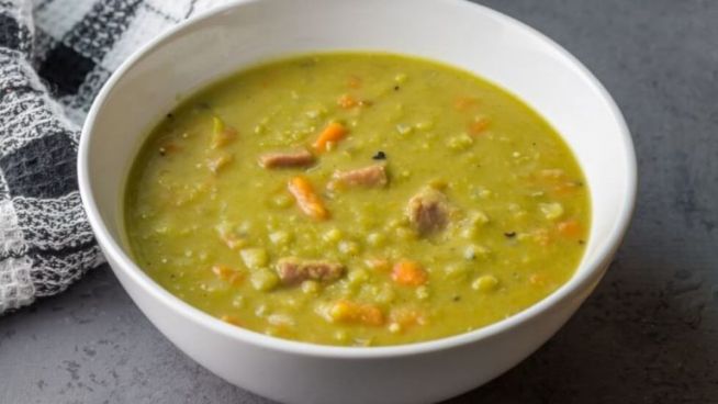 Erbsensuppe mit Kassler – Deutschland